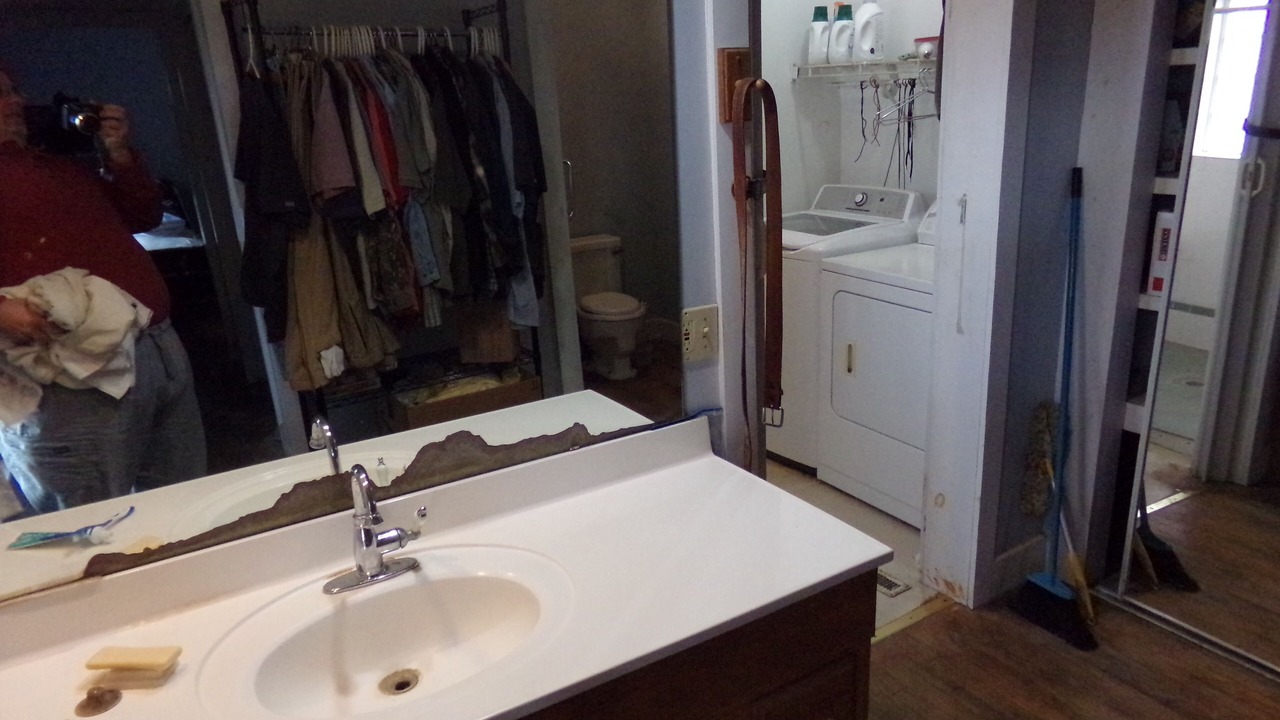 Photo of Bathroom in Winigan