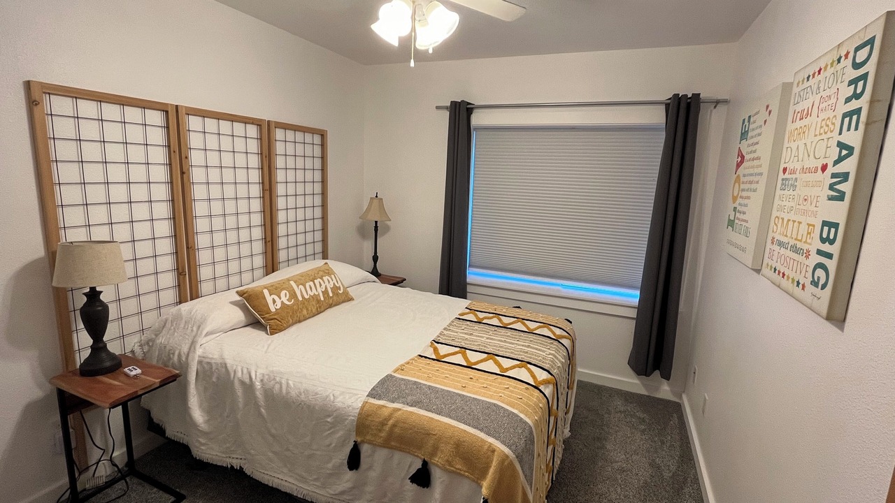 Photo of Bedroom in Melcher-Dallas