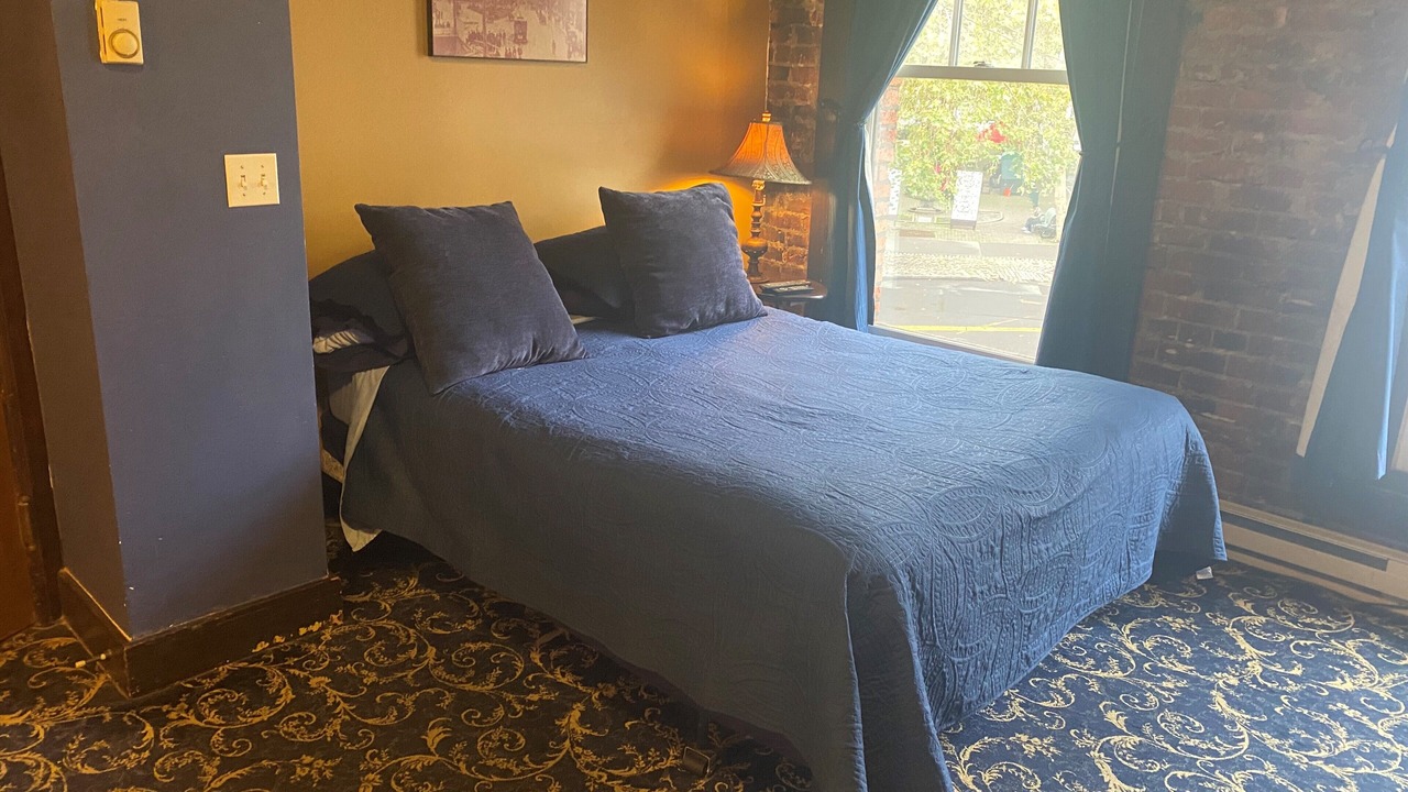 Photo of Bedroom in Pioneer Square