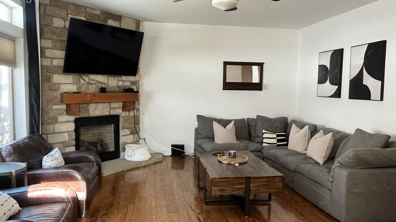 Photo of Livingroom in Bear Hollow Village
