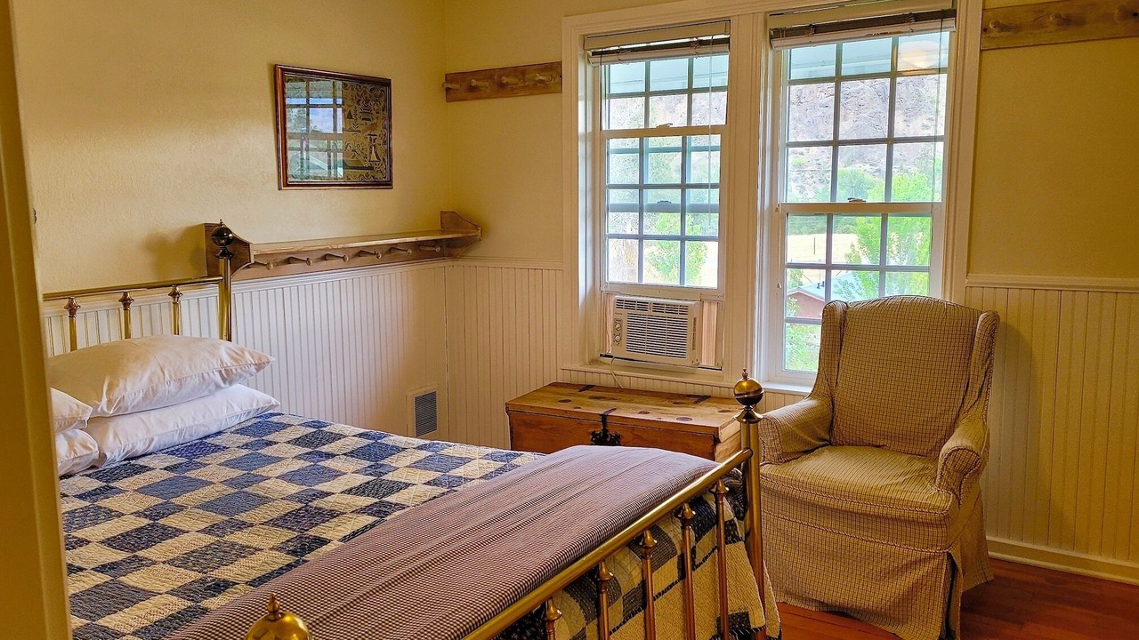 Photo of Bedroom in Twisp