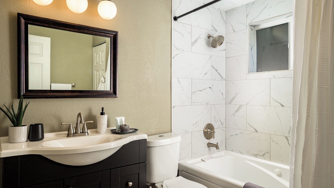 Photo of Bathroom in Alta Vista Area