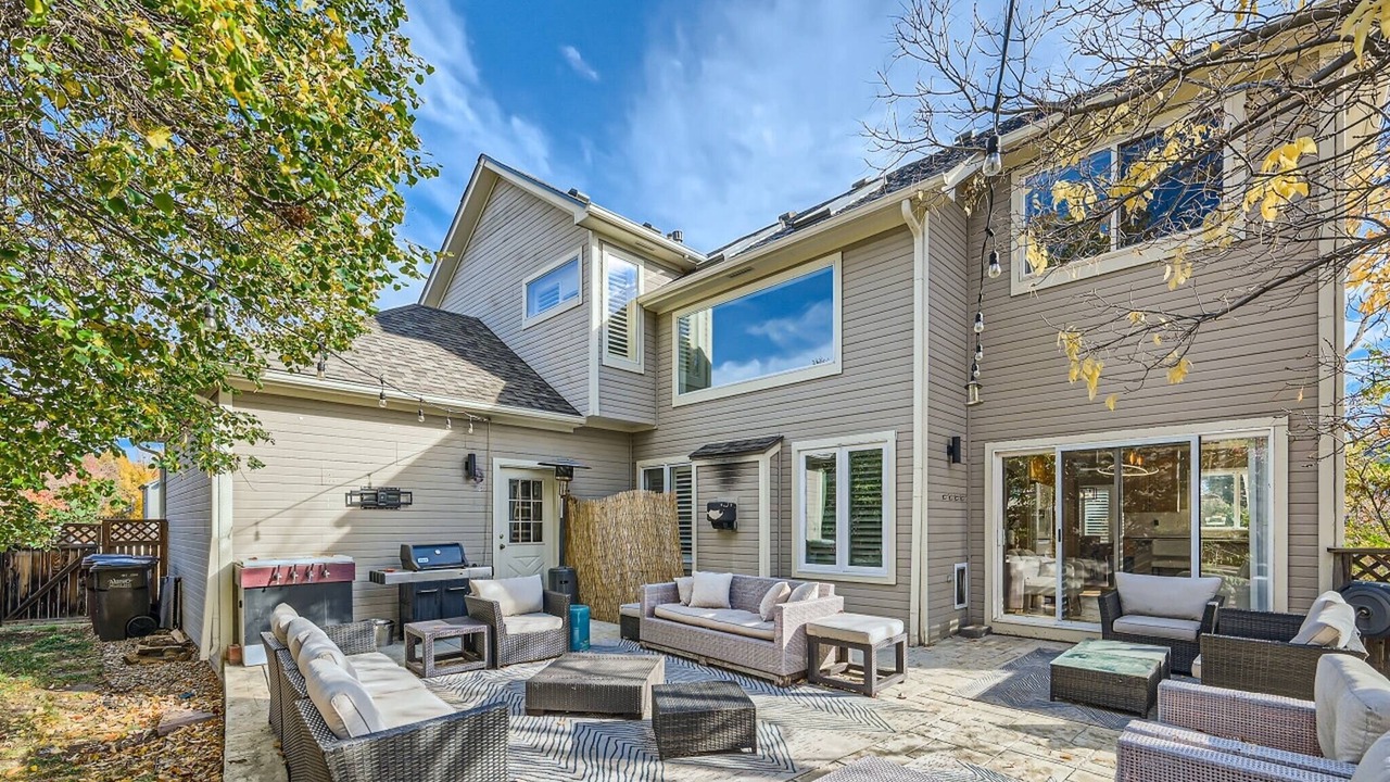 Photo of Outdoor in Dakota Ridge - Northbriar
