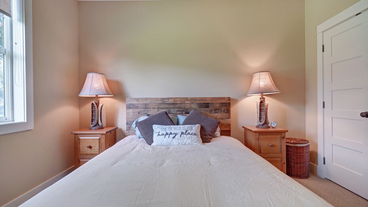 Photo of Bedroom in Oroville