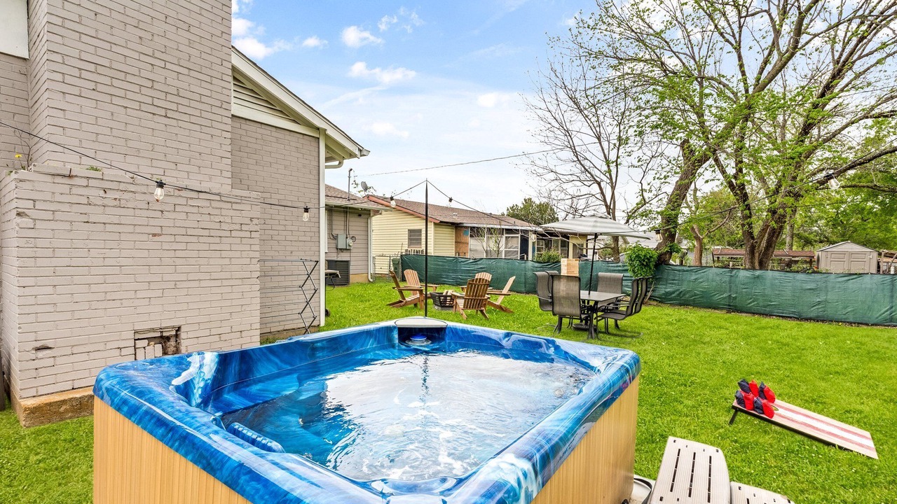 Photo of Outdoor in Central Arlington