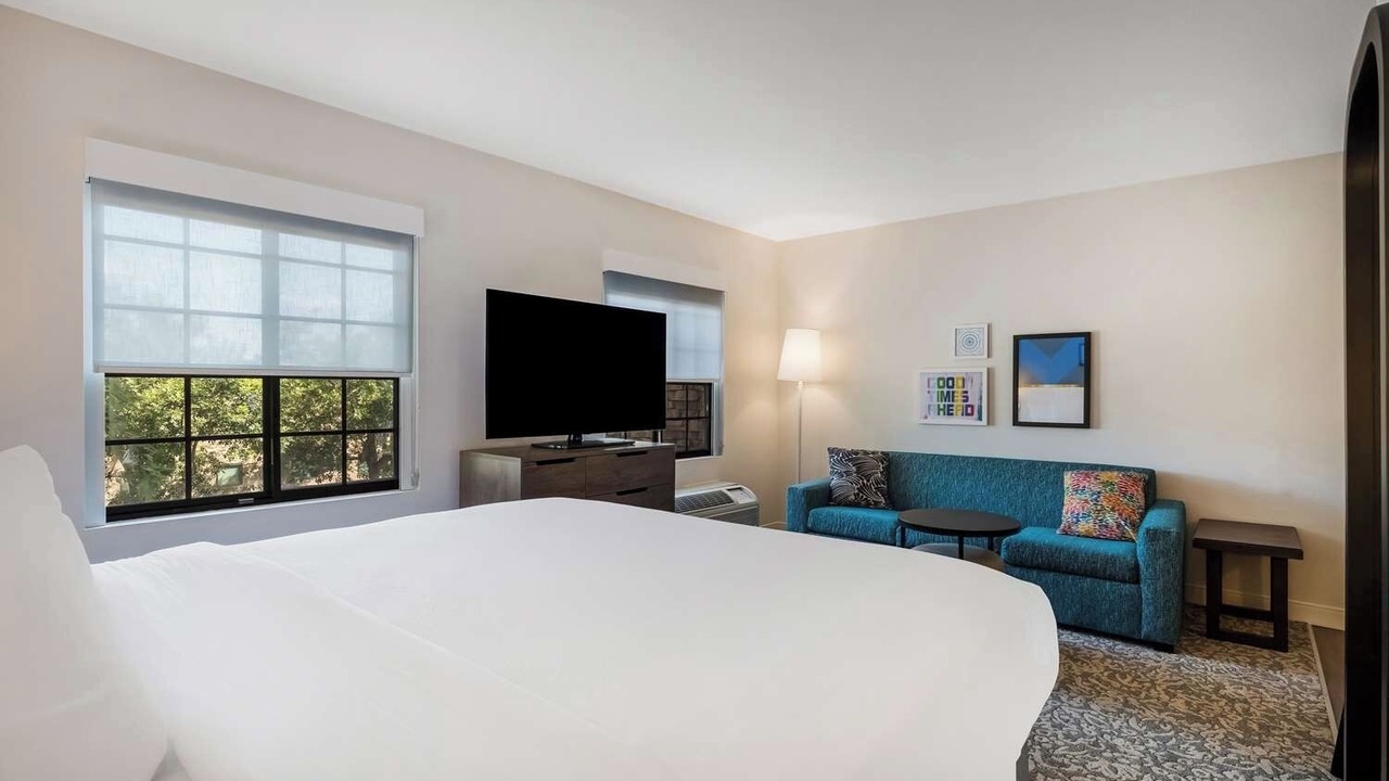 Photo of Bedroom in Acres Green