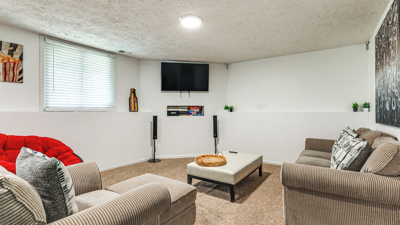 Photo of Livingroom in West Lincoln