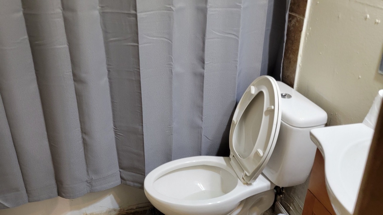 Photo of Bathroom in Central Oklahoma City