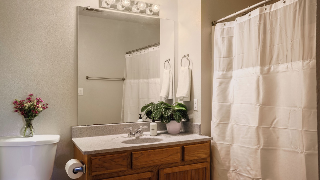 Photo of Bathroom in S Y Jackson