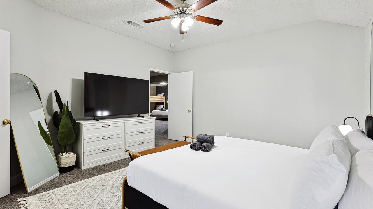 Photo of Bedroom in Saginaw
