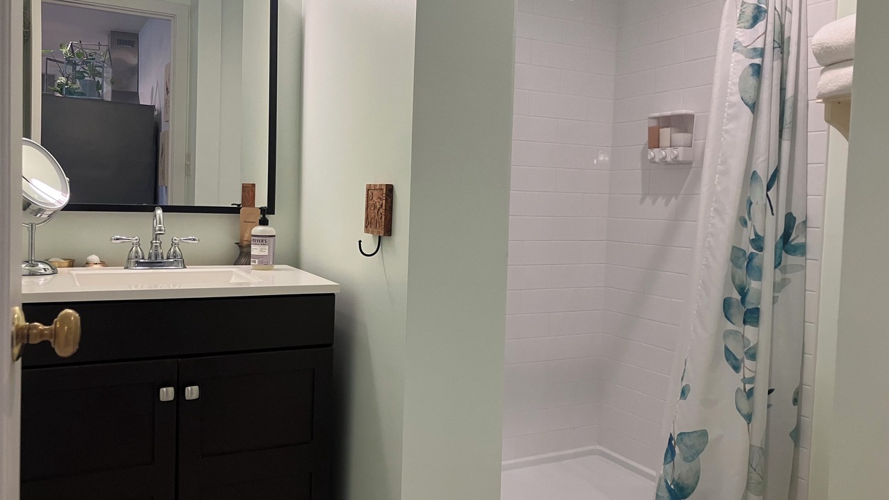 Photo of Bathroom in Bryn Mawr-Skyway