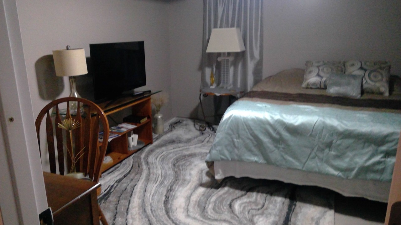 Photo of Bedroom in Falls City