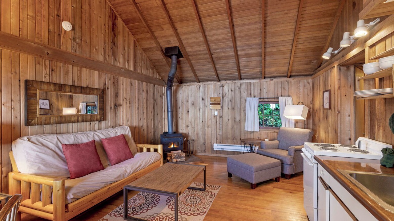 Photo of Livingroom in Eastsound