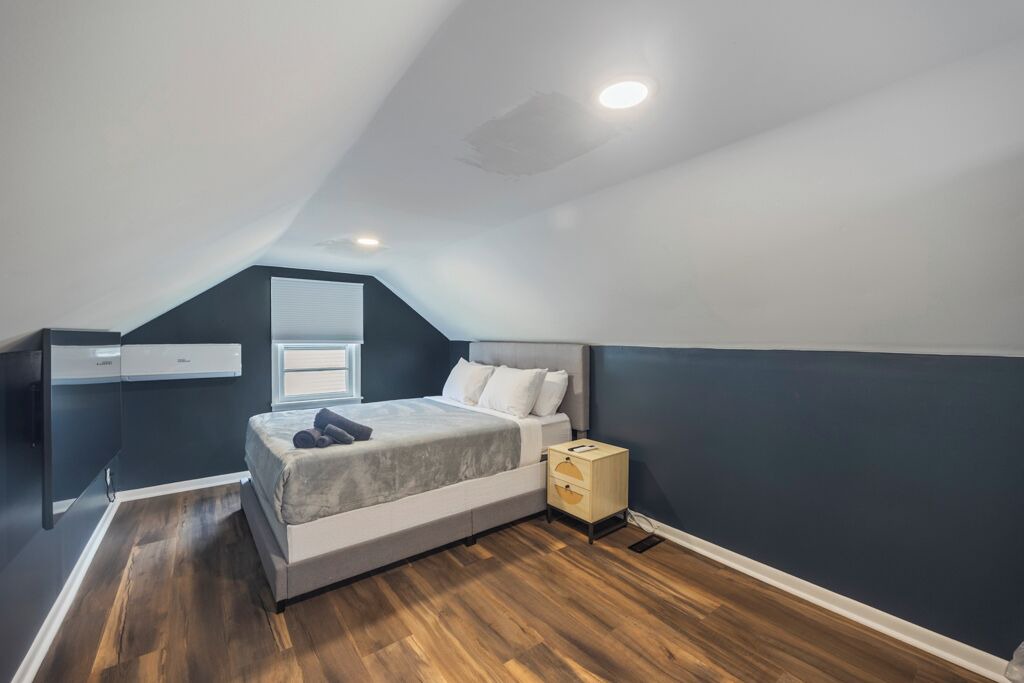 Photo of Bedroom in Des Moines