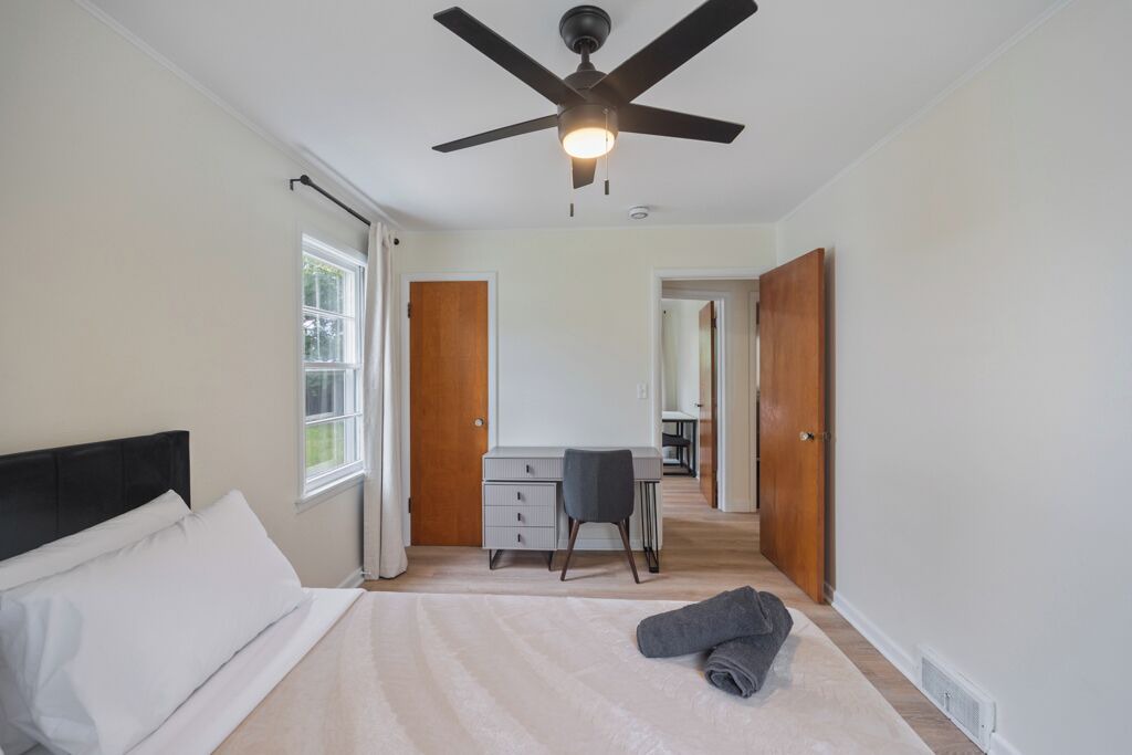 Photo of Bedroom in Des Moines