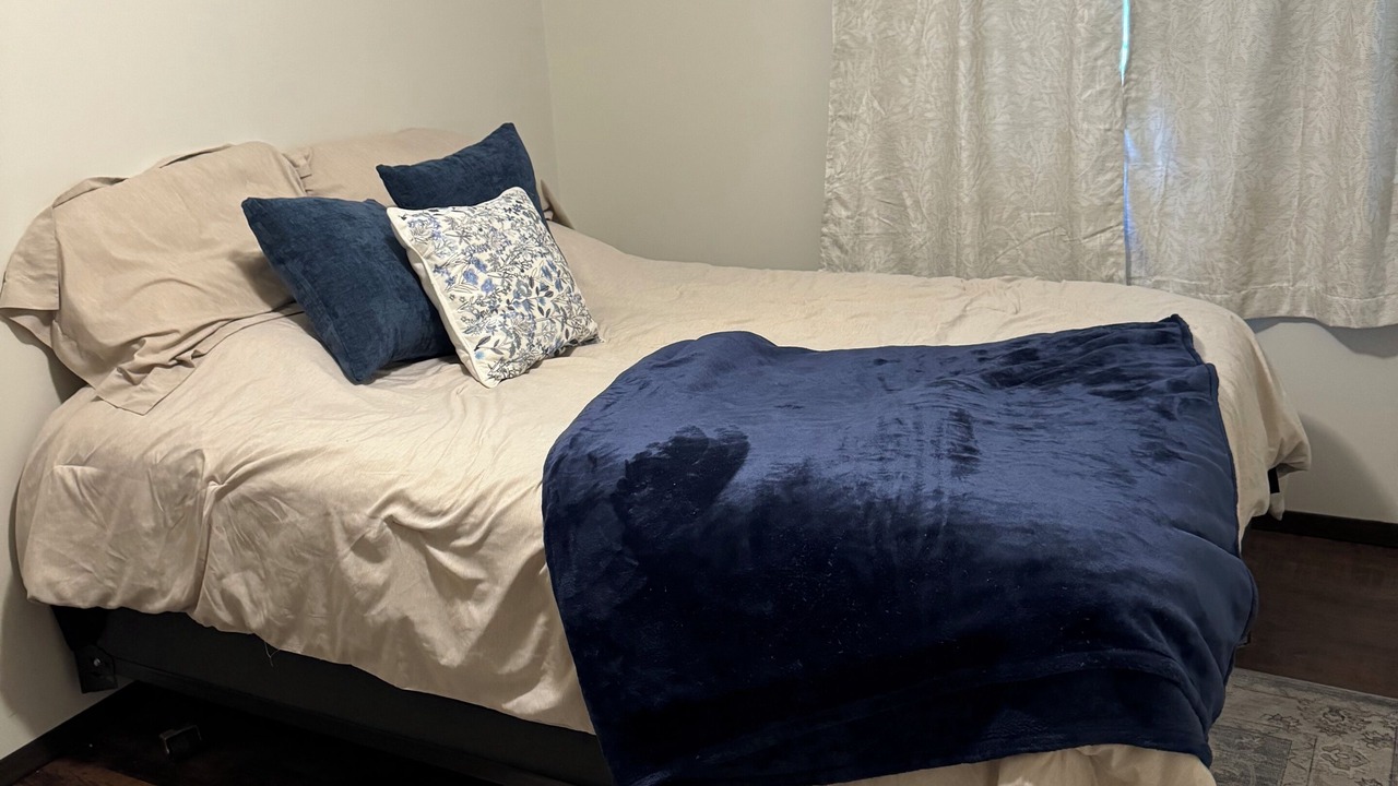 Photo of Bedroom in Lincoln