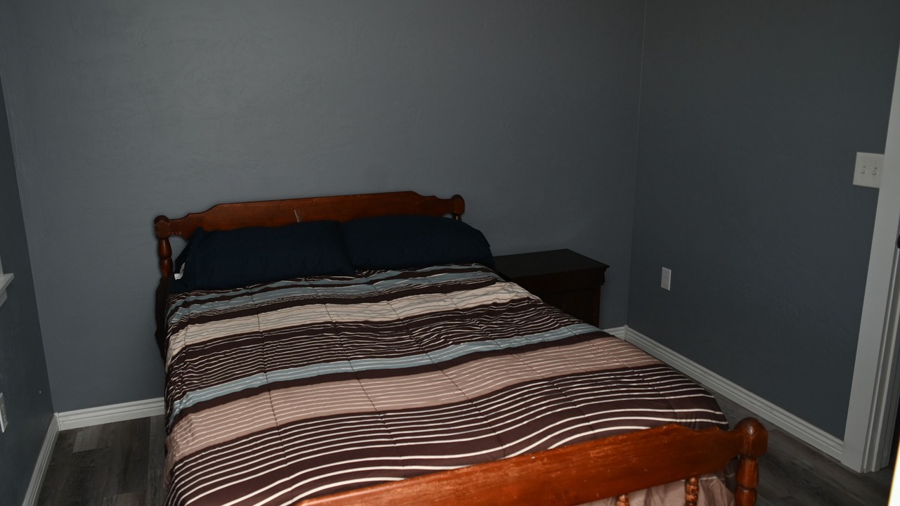 Photo of Bedroom in Council