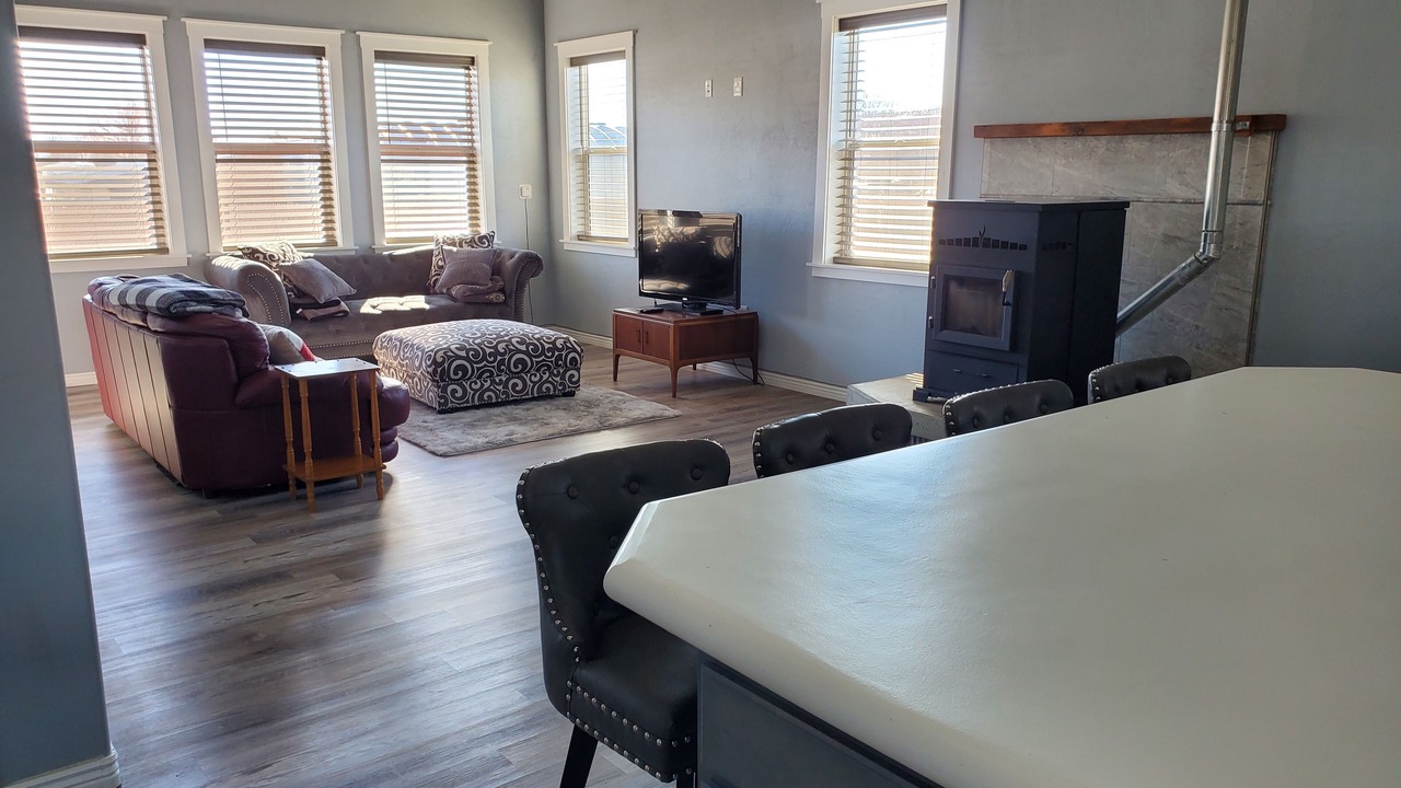 Photo of Livingroom in Council