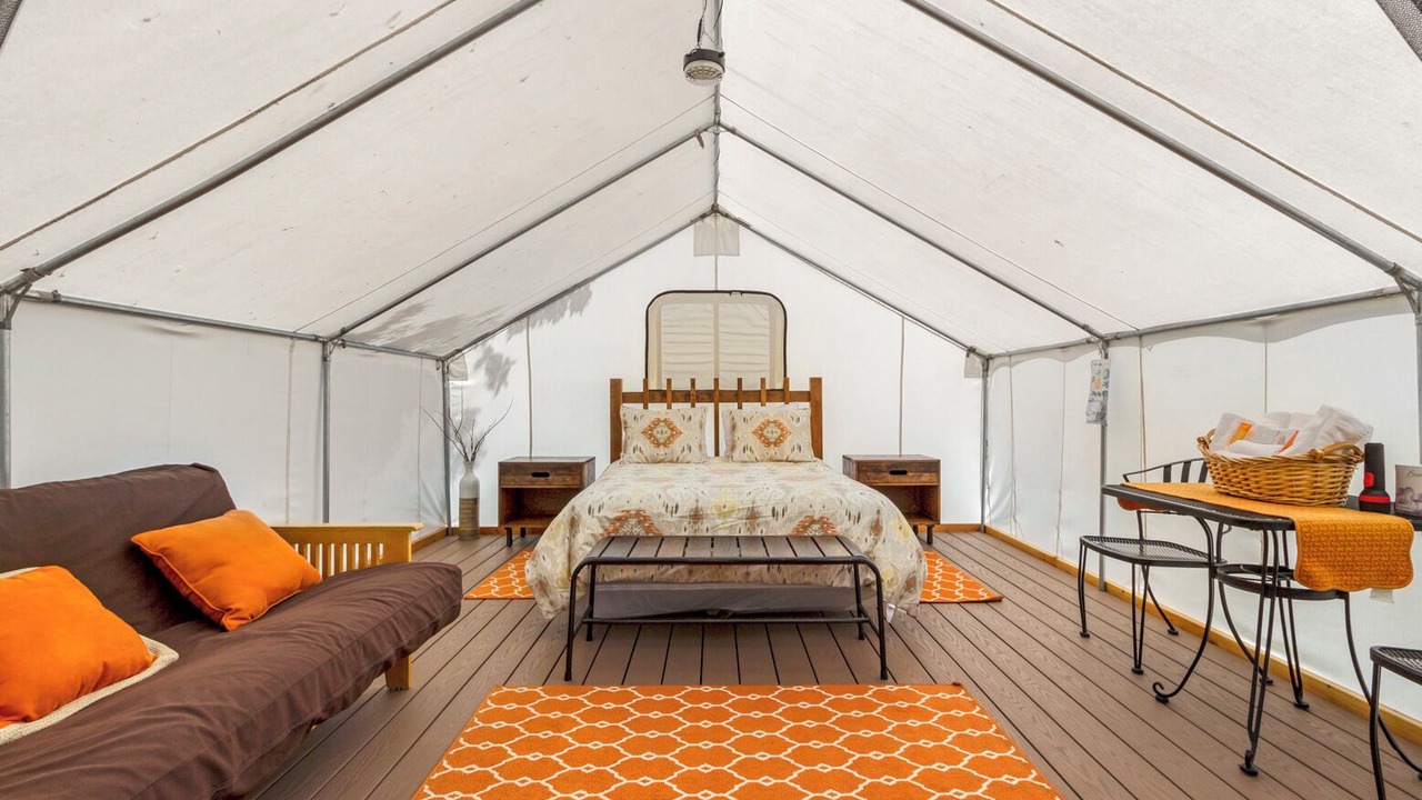 Photo of Bedroom in Eastsound