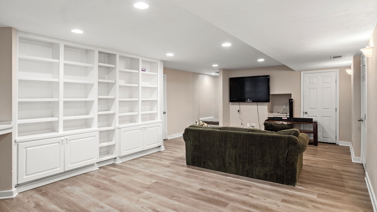 Photo of Livingroom in Aurora