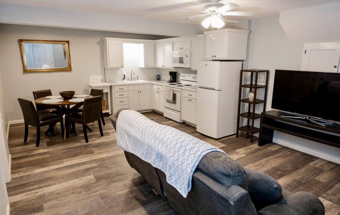 Photo of Livingroom in Shawnee