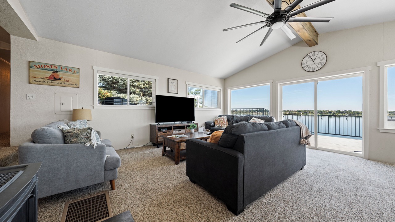 Photo of Livingroom in Stratford