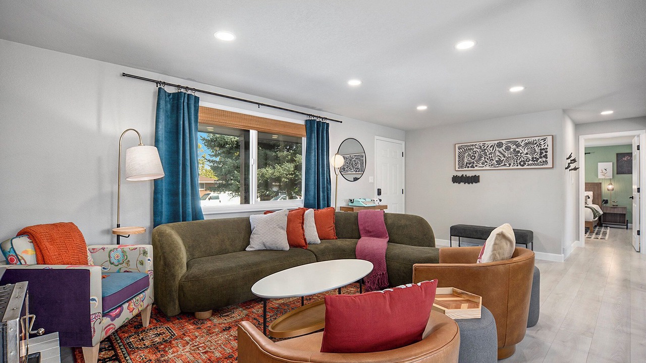 Photo of Bedroom in Dupont
