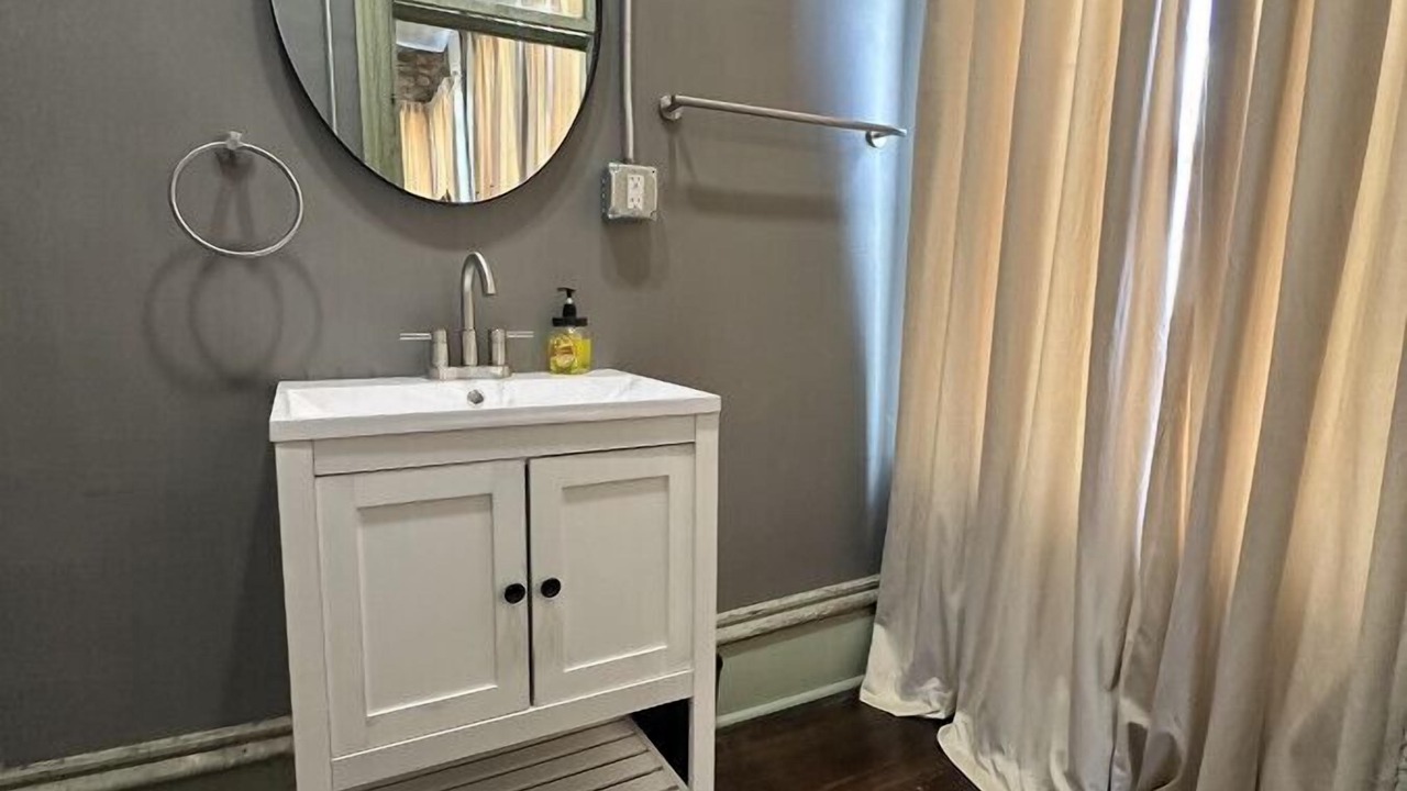 Photo of Bathroom in Okemah