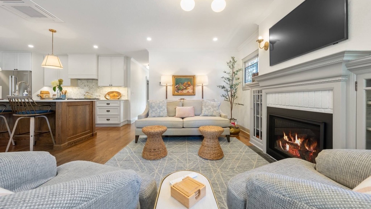 Photo of Livingroom in Manito
