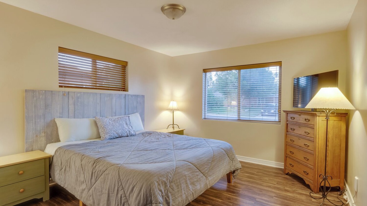 Photo of Bedroom in Jewell Heights - Hoffman Heights