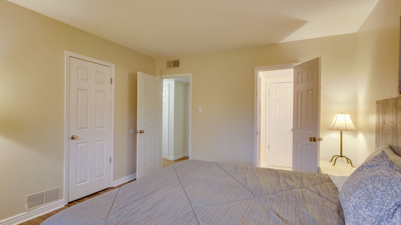 Photo of Bedroom in Jewell Heights - Hoffman Heights