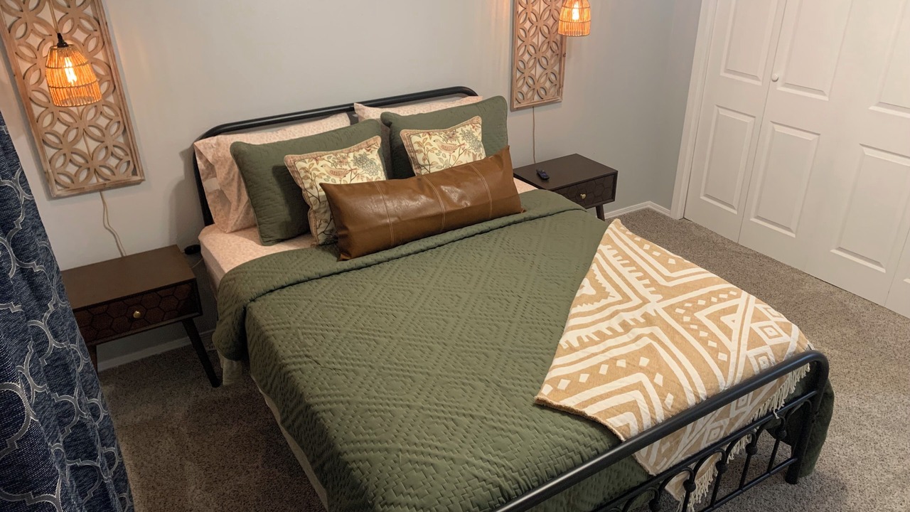 Photo of Bedroom in Canyon