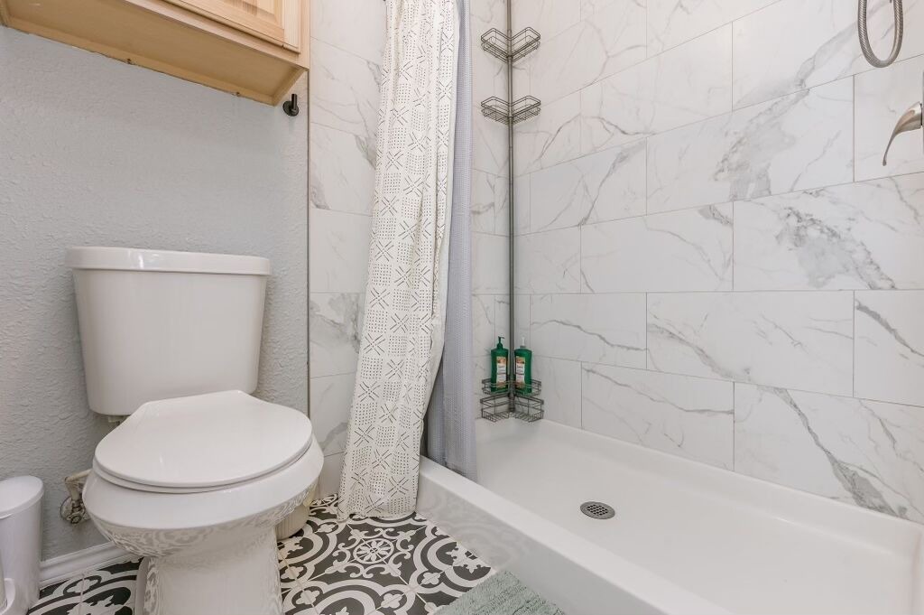 Photo of Bathroom in Canyon