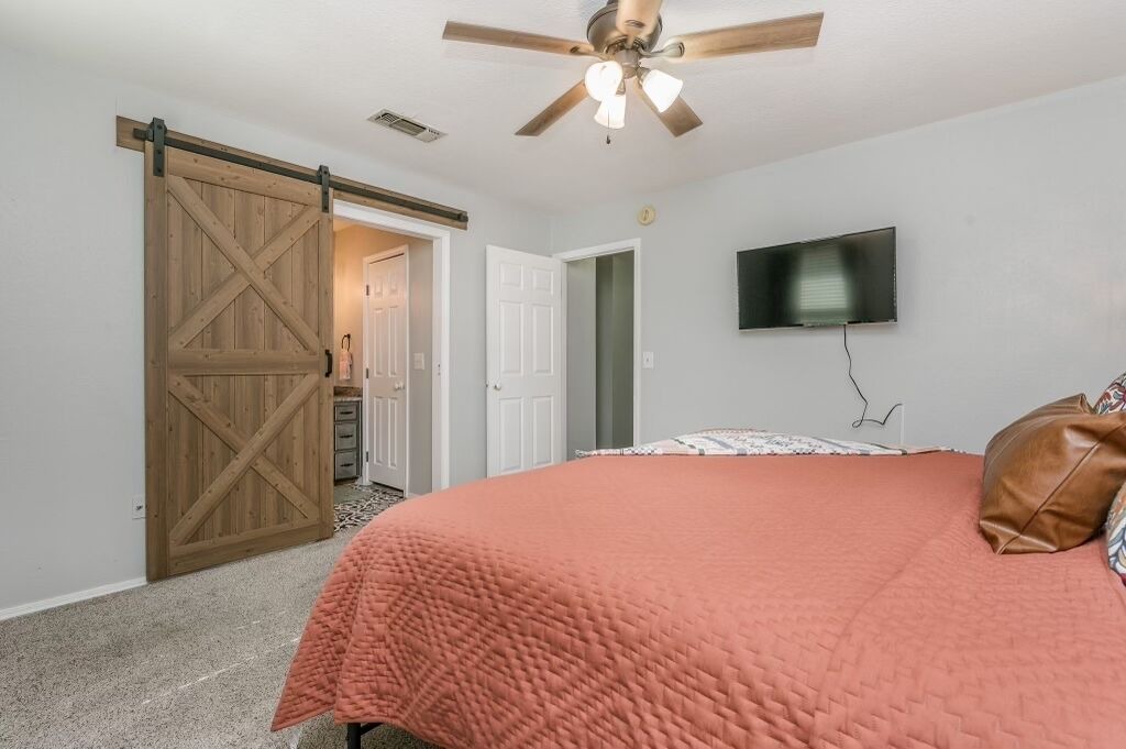 Photo of Bedroom in Canyon