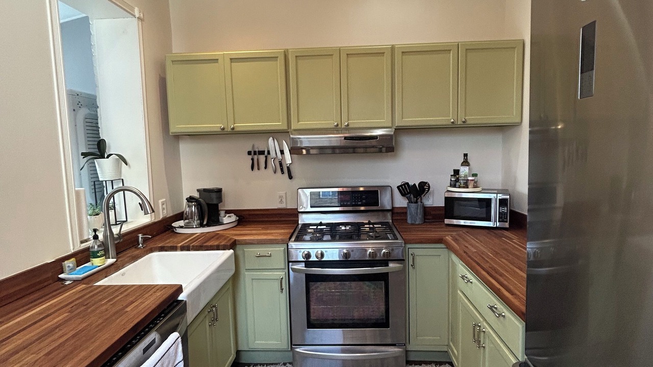 Photo of Kitchen in Five Points