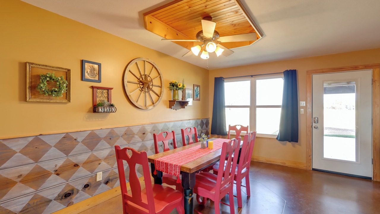 Photo of Bedroom in Baird