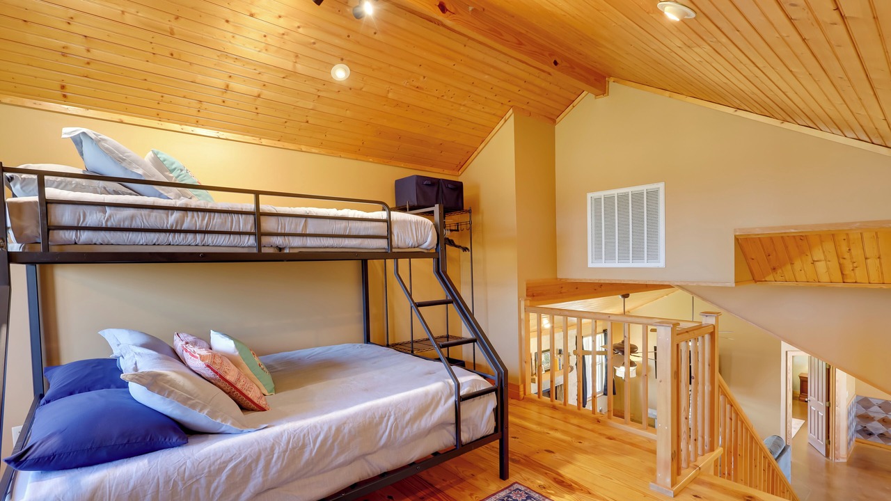 Photo of Bedroom in Baird