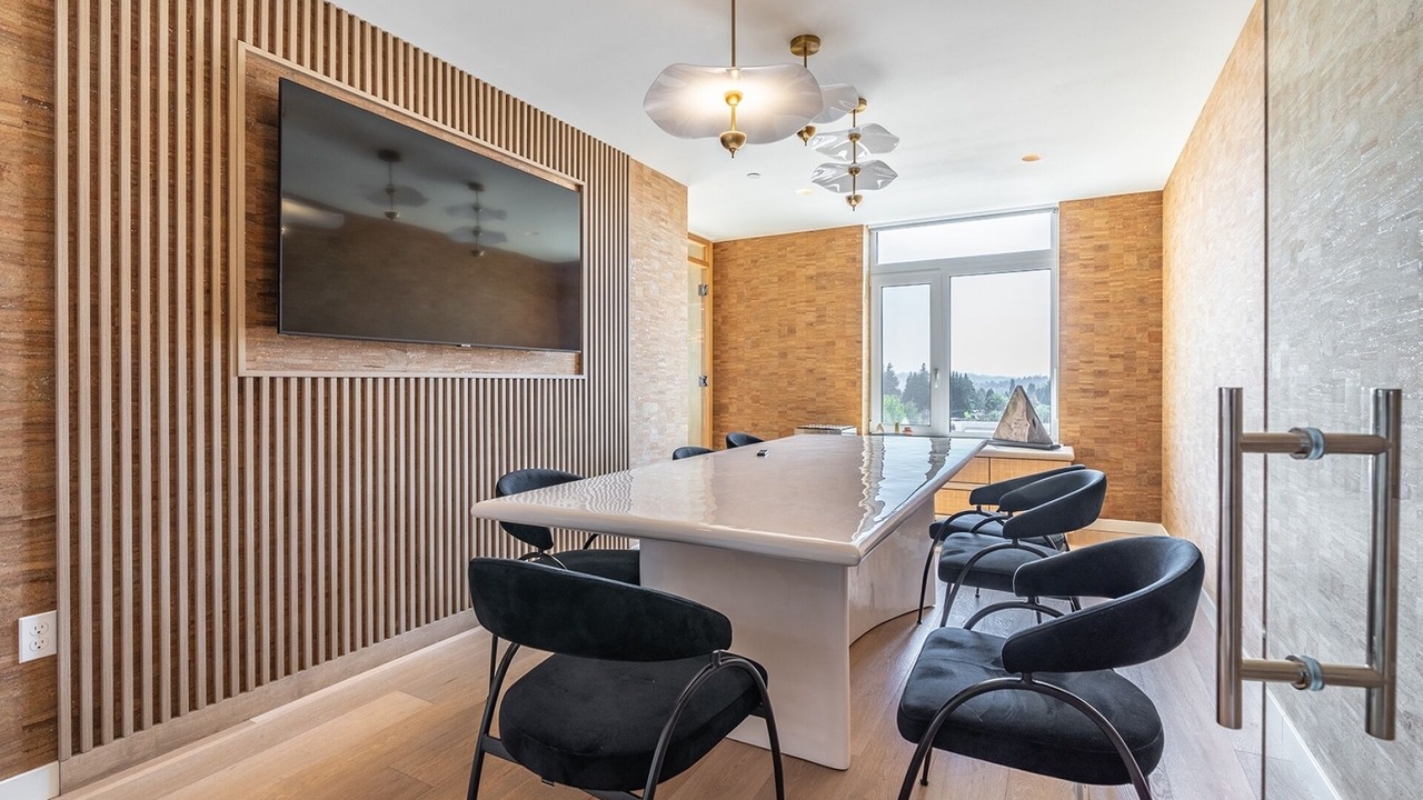 Photo of Bedroom in West Bellevue