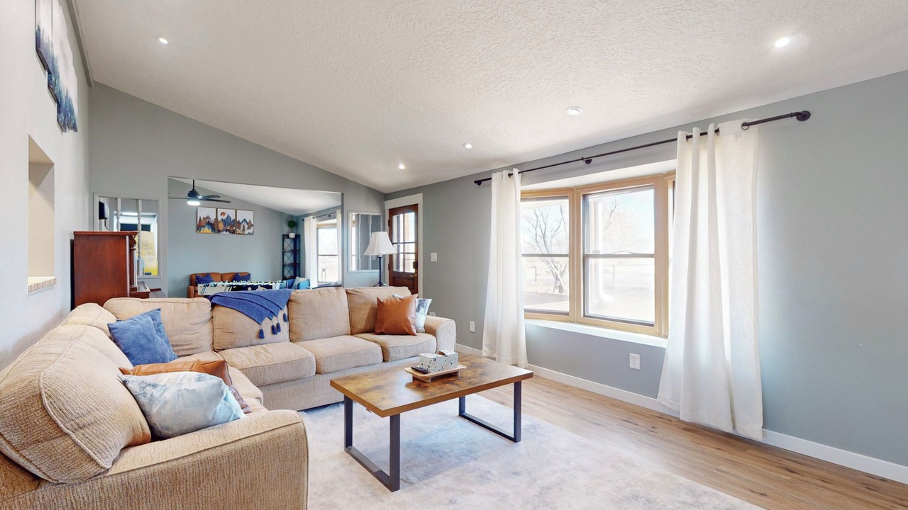 Photo of Livingroom in Jade Park