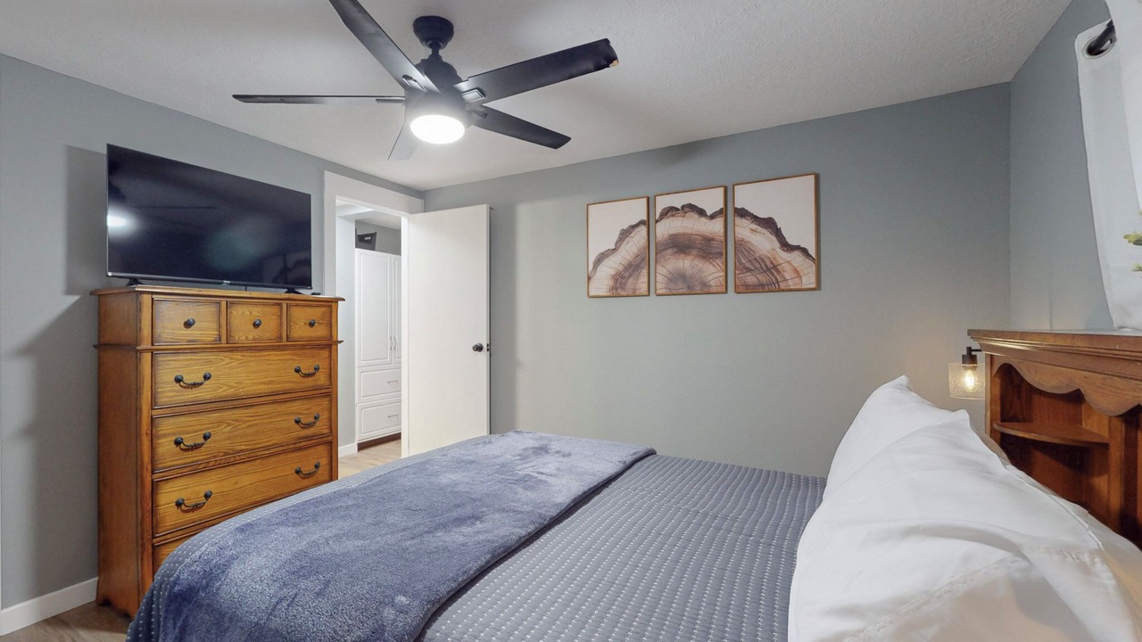 Photo of Bedroom in Jade Park