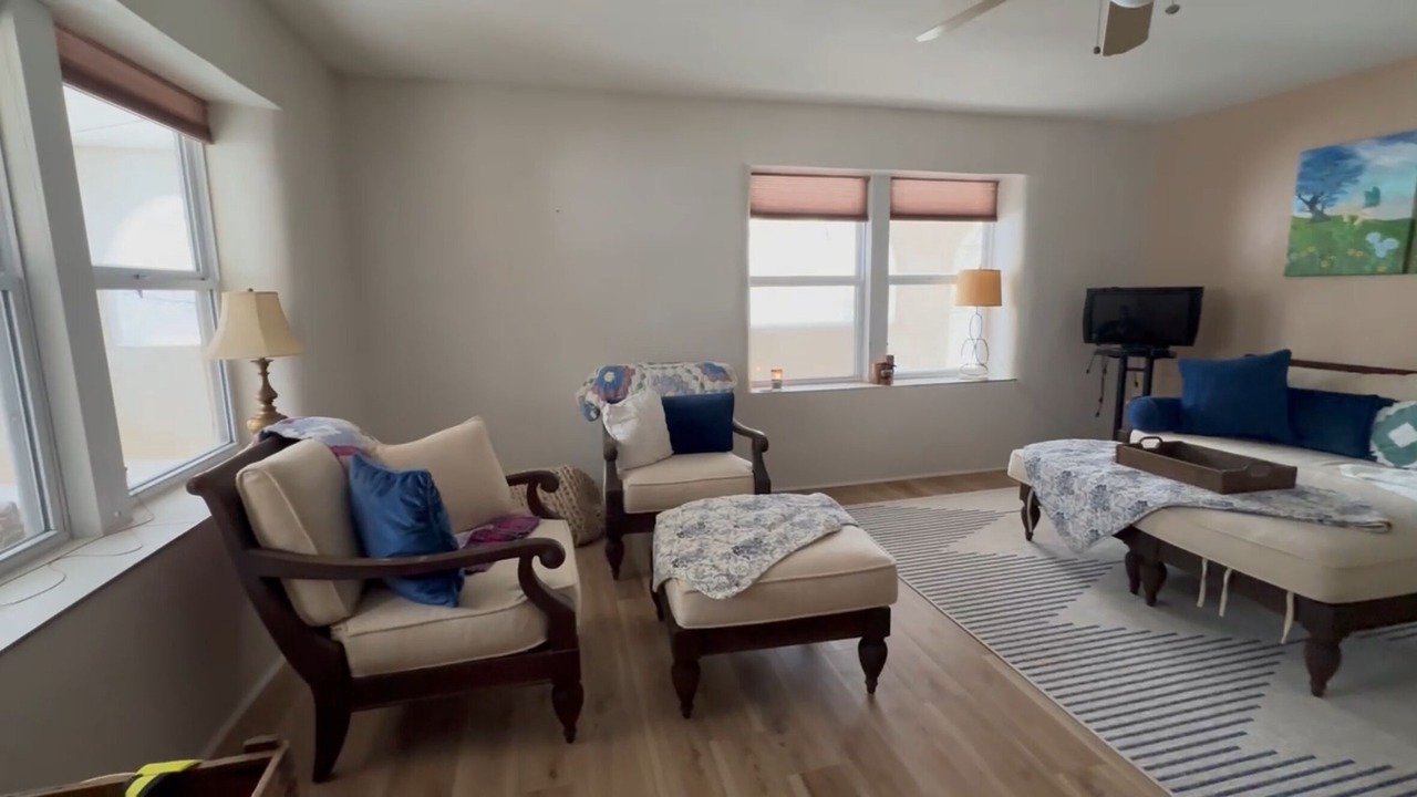 Photo of Livingroom in Clinton County