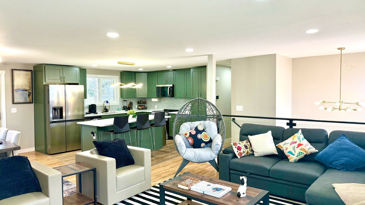 Photo of Livingroom in Auburn