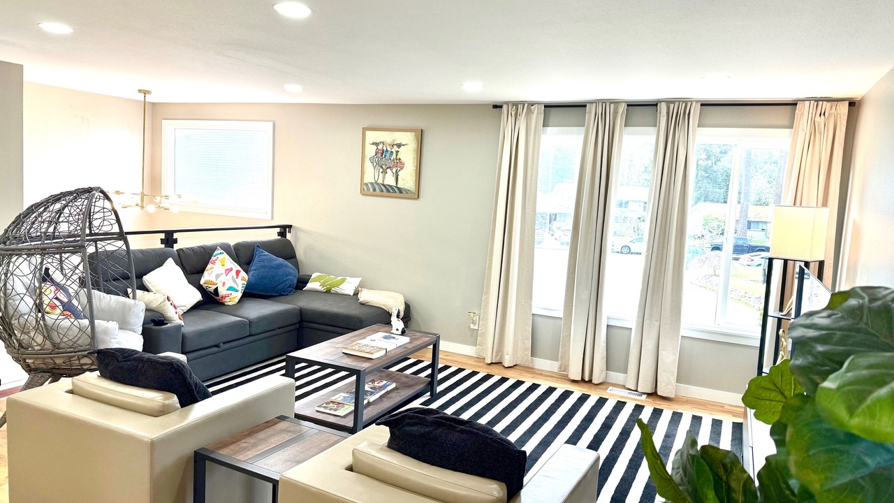 Photo of Livingroom in Auburn