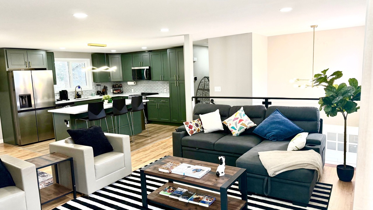 Photo of Livingroom in Auburn