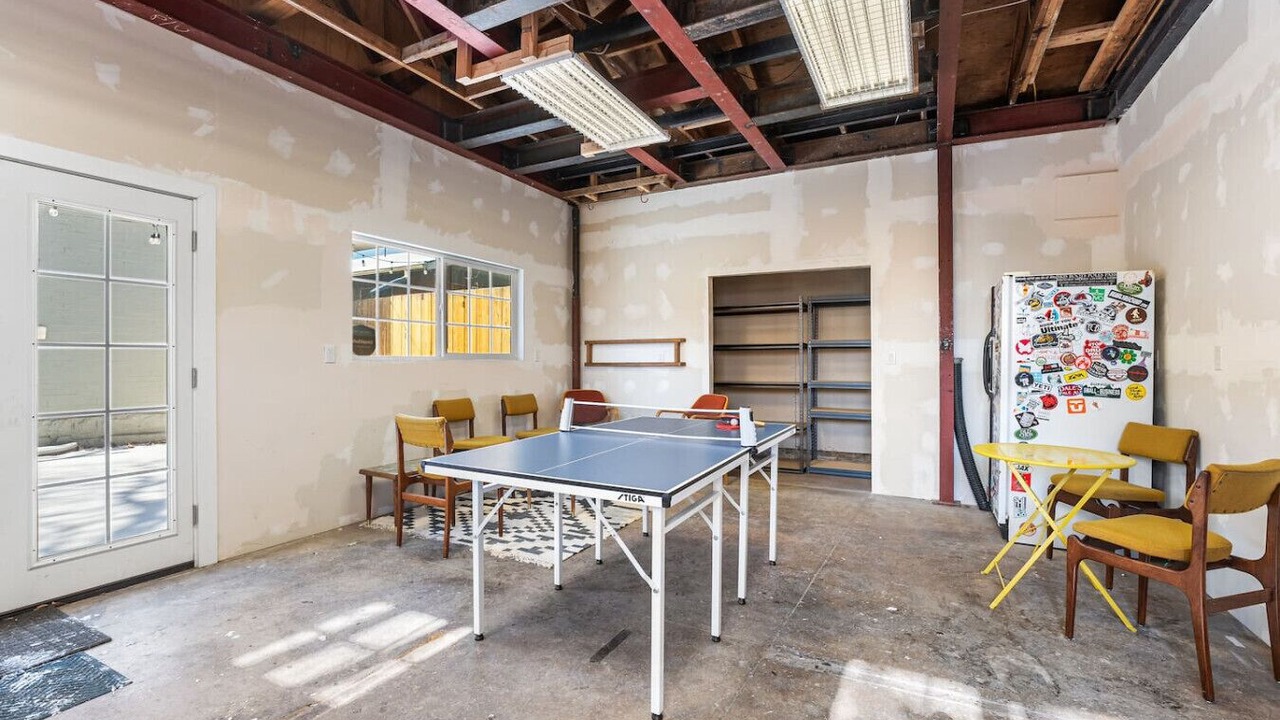 Photo of Bedroom in Overland