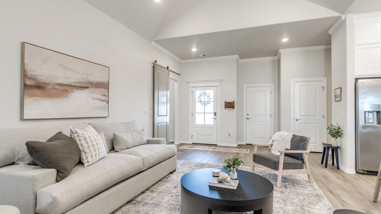 Photo of Livingroom in Edmond