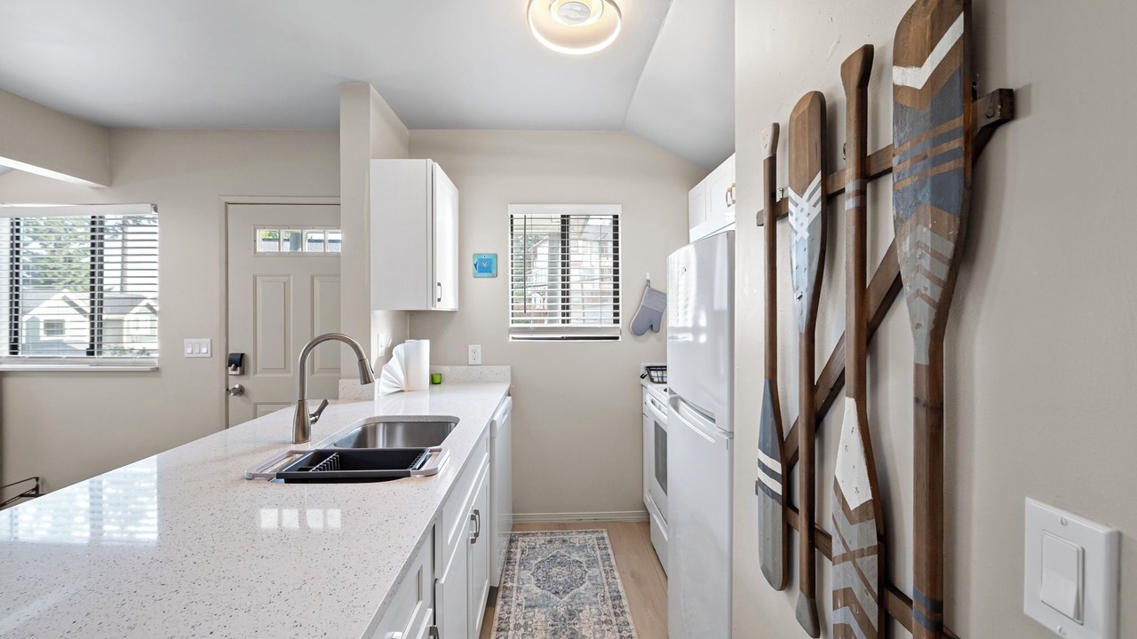 Photo of Kitchen in SeaTac