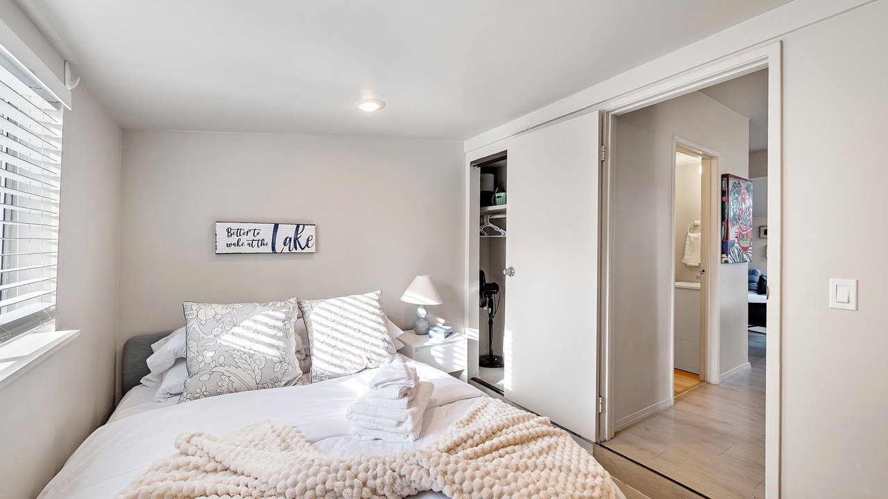 Photo of Bedroom in SeaTac