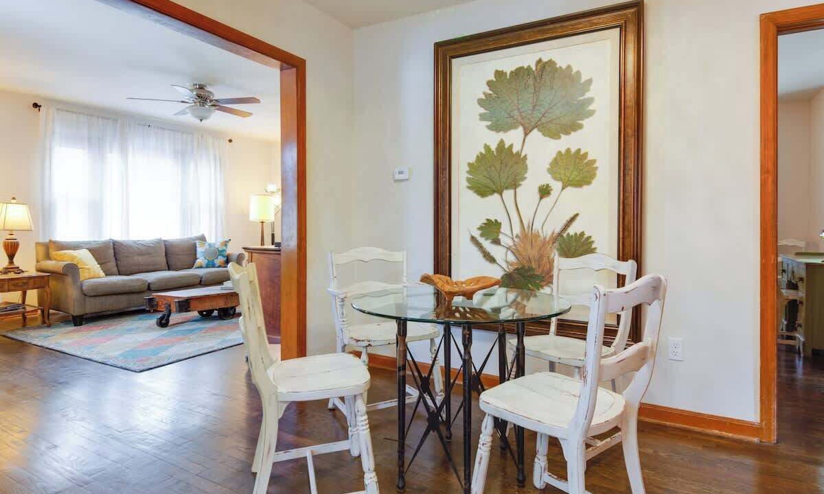 Photo of Livingroom in Kansas City