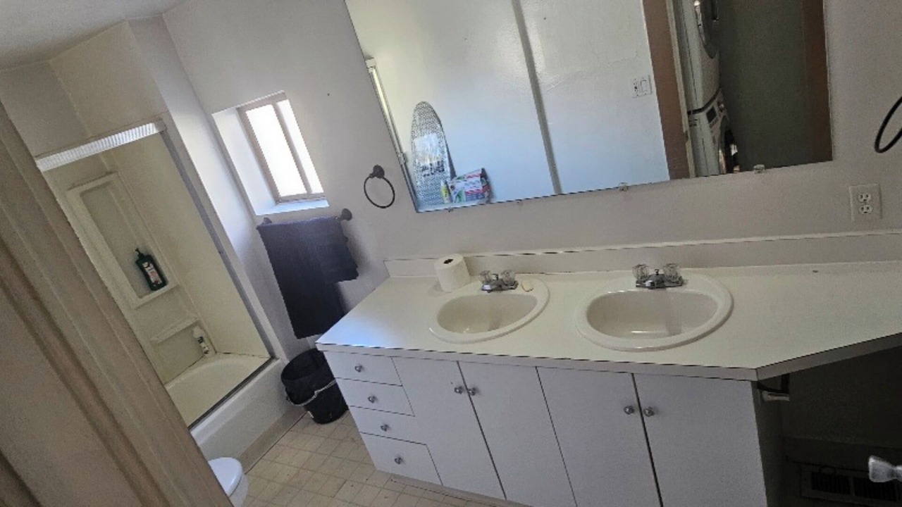 Photo of Bathroom in Speer